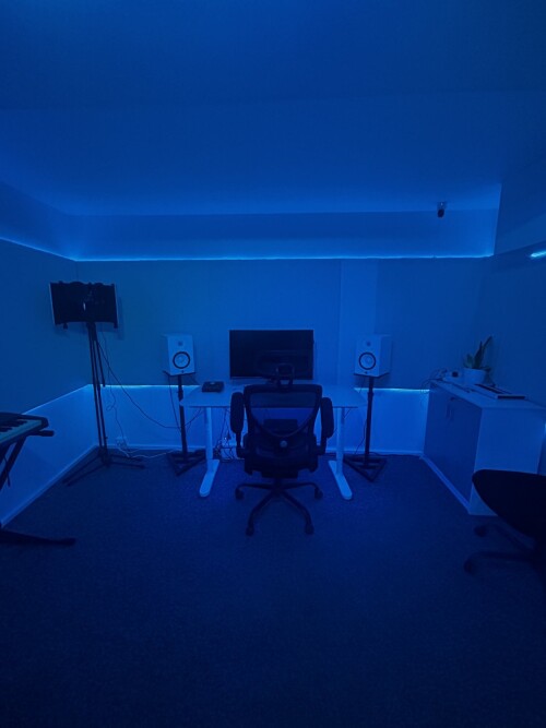 808 Studios - B